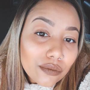 Meet your Posher, Tonya